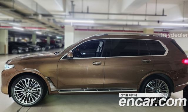 BMW X7 G07 xDrive 40i Design Pure Excellence 6-Seater - фото 3