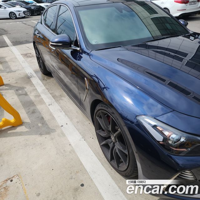 Genesis G70 3.3T Sport AWD Supreme - фото 1