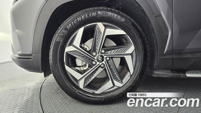 Hyundai Tucson NX4 Gasoline 1.6 Turbo 2WD Inspiration - фото 3