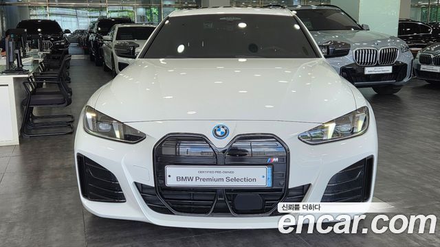 BMW i4 M50 - фото 2