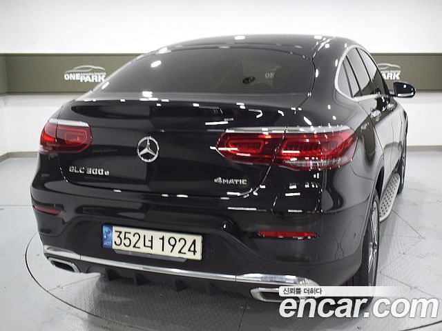 Mercedes-Benz GLC-Class X253 GLC300e 4MATIC Coupe - фото 1