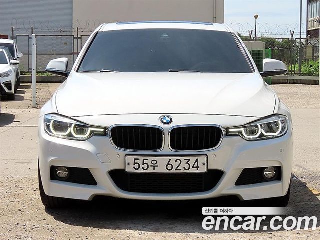 BMW 3-Series F30 320i M Sport - фото 1