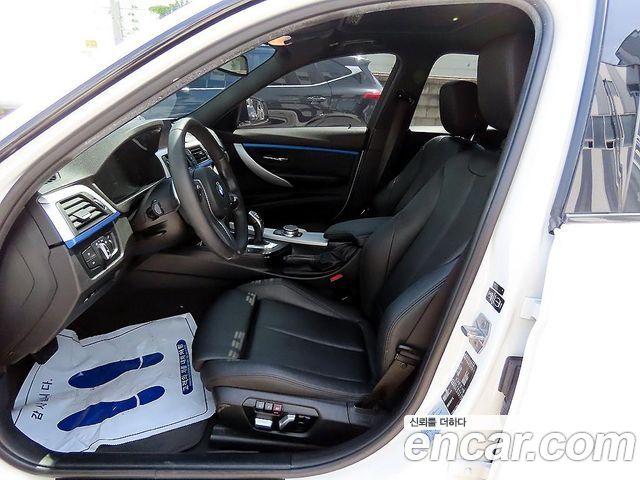 BMW 3-Series F30 320i M Sport - фото 4
