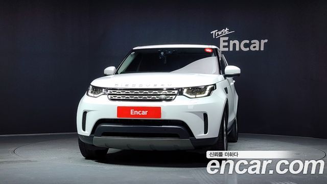 Land Rover Discovery 3.0 SD6 SE - фото 2