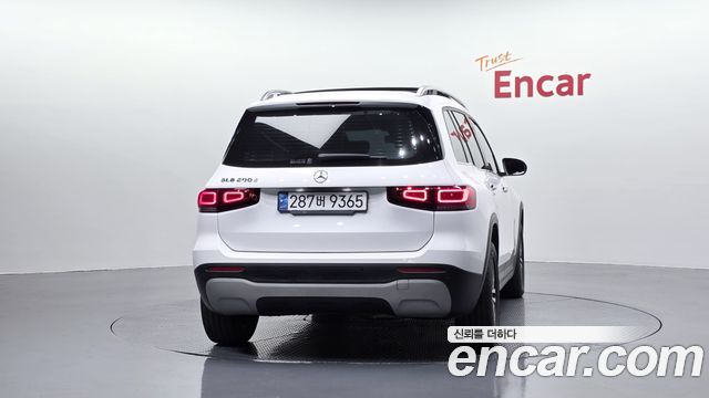 Mercedes-Benz GLB-Class X247 GLB200 d - фото 3