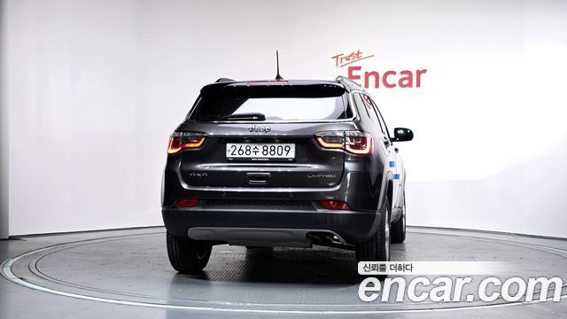 Jeep Compass 2-го поколения 2.4 Limitied AWD - фото 3