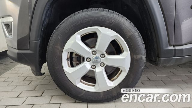 Jeep Compass 2-го поколения 2.4 Limitied AWD - фото 4