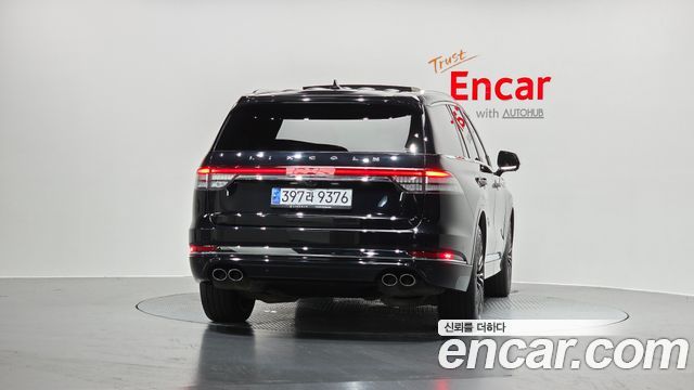 Lincoln Aviator 2-го поколения 3.0 Black Label AWD - фото 3