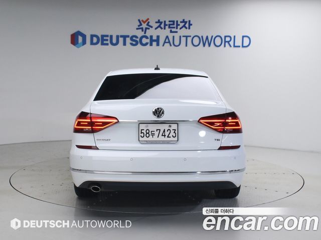 Volkswagen Passat Новый 2.0 TSI B7 - фото 3