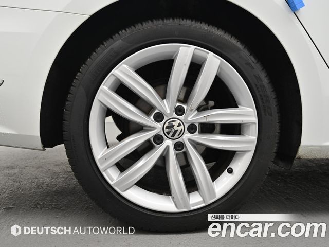 Volkswagen Passat Новый 2.0 TSI B7 - фото 4