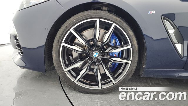 BMW 8 Series G15 M850i xDrive Gran Coupe Individual Edition - фото 4