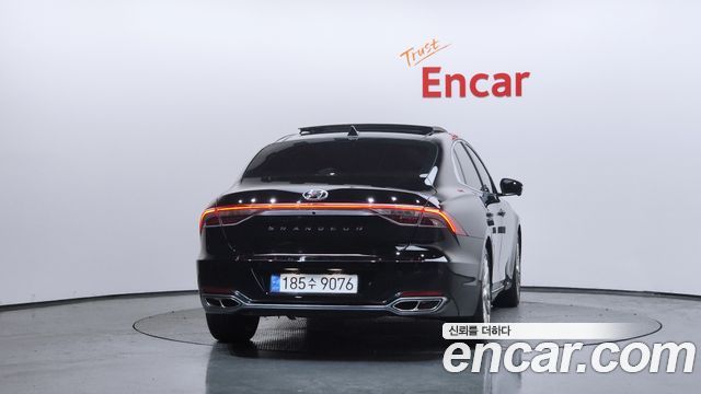Hyundai Grandeur Новый IG 2.5 Calligraphy - фото 3