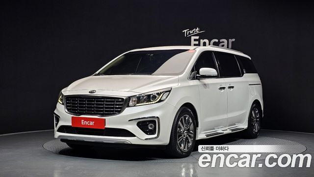 Kia Carnival Новый 9-Seater Prstige - фото 0