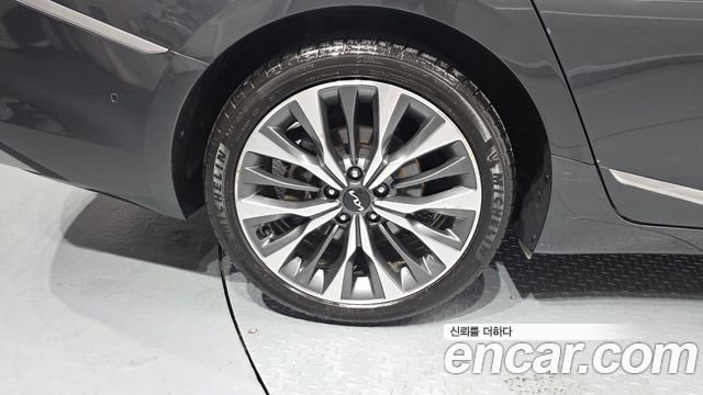 Kia K8 2.5 Gasoline 2WD Noblesse - фото 4