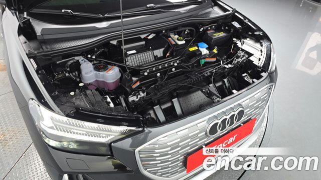 Audi Q4 e-Tron F4 45 Premium - фото 4