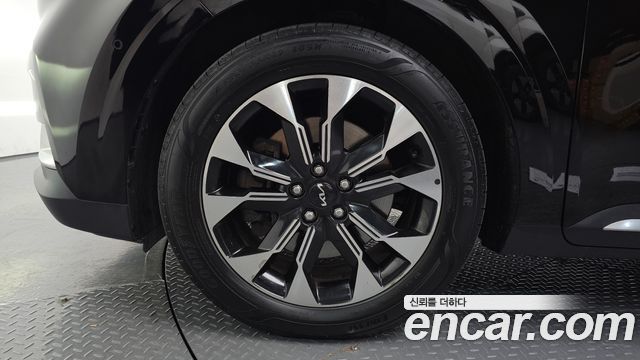 Kia Carnival 4-го поколения 9-Seater Signature - фото 4