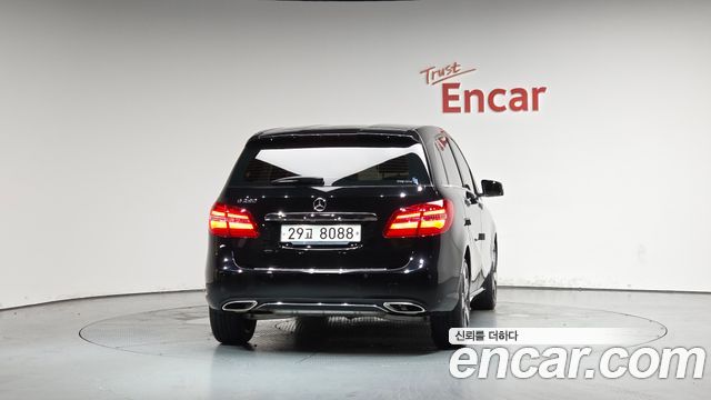 Mercedes-Benz B-Class W246 B220 - фото 2