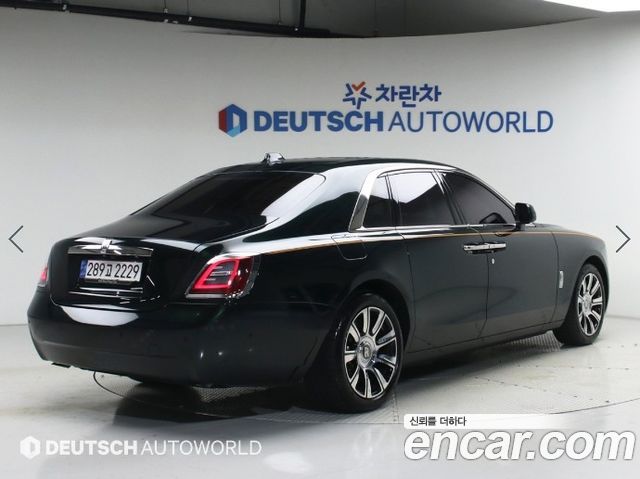Rolls-Royce Ghost 2-го поколения 6.7 V12 - фото 1
