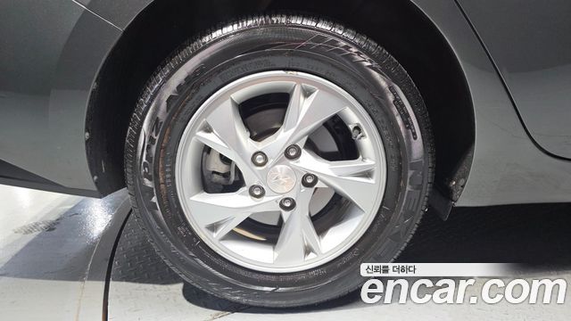 Hyundai Avante CN7 1.6 Modern - фото 4