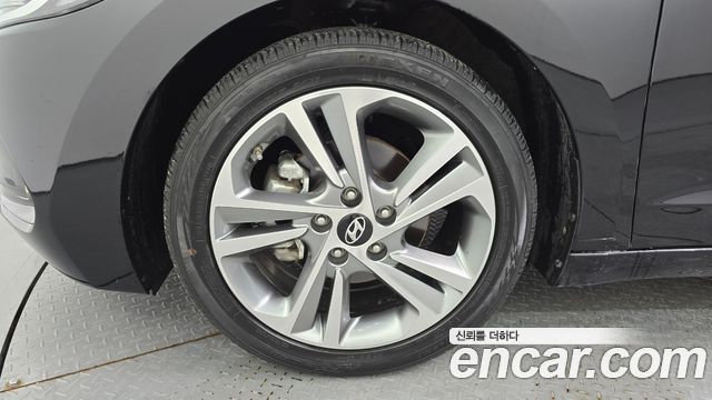 Hyundai Avante AD 1.6 GDI Value Plus - фото 4