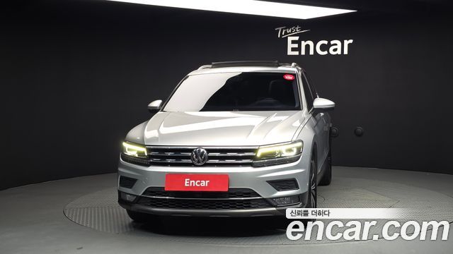 Volkswagen Tiguan 2-го поколения 2.0 TDI Prestige - фото 2