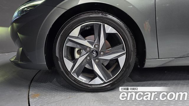 Hyundai Avante CN7 1.6 Inspiration - фото 3