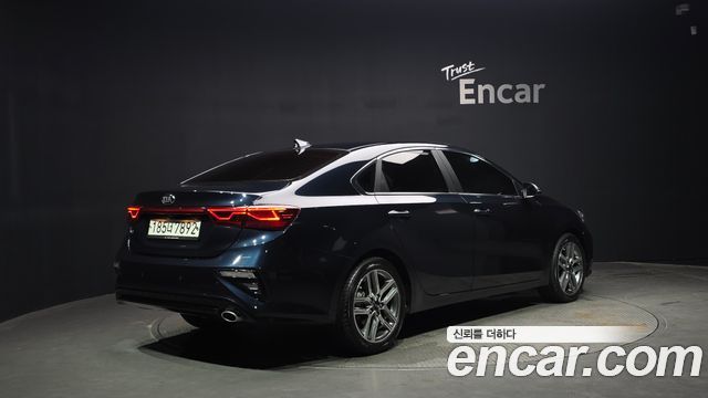 Kia K3 Совершенно новый Luxury - фото 1