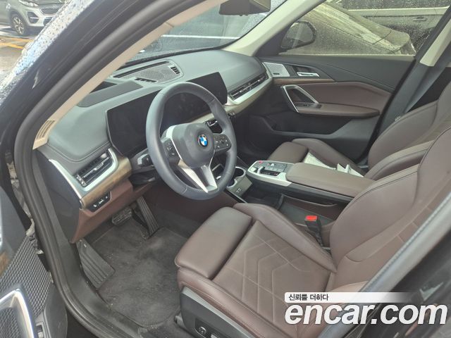 BMW X1 U11 xDrive 20i xLine - фото 3