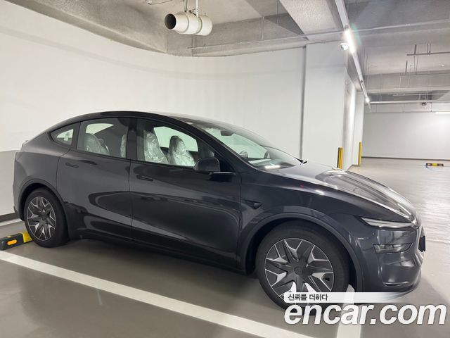 Tesla Model Y Long Range AWD - фото 2