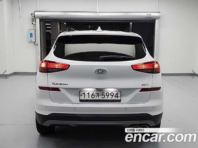 Hyundai Tucson Совершенно новый Diesel 2.0 2WD Smart - фото 2