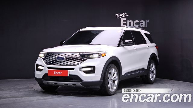 Ford Explorer 6-го поколения 3.0 Platinum 4WD - фото 0