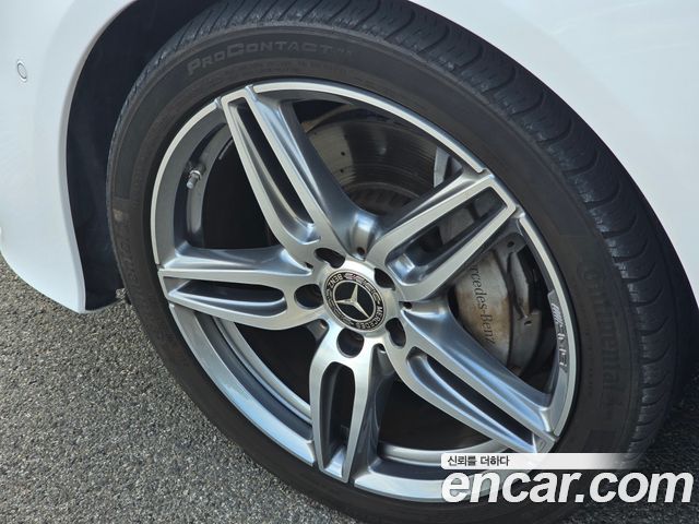 Mercedes-Benz E-Class W213 E220d Coupe - фото 4