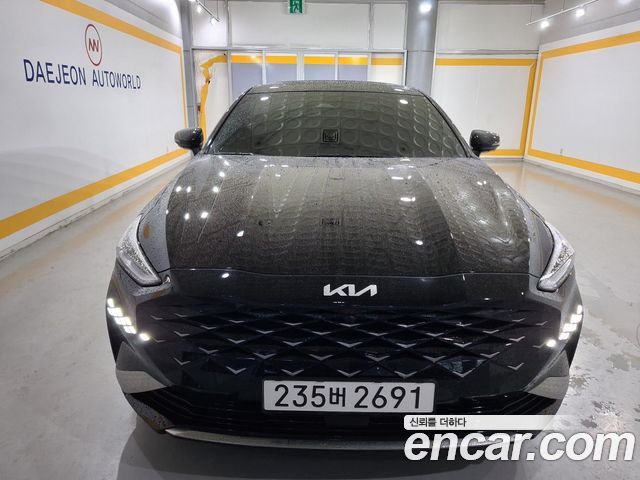 Kia K8 2.5 Gasoline 2WD Noblesse - фото 0