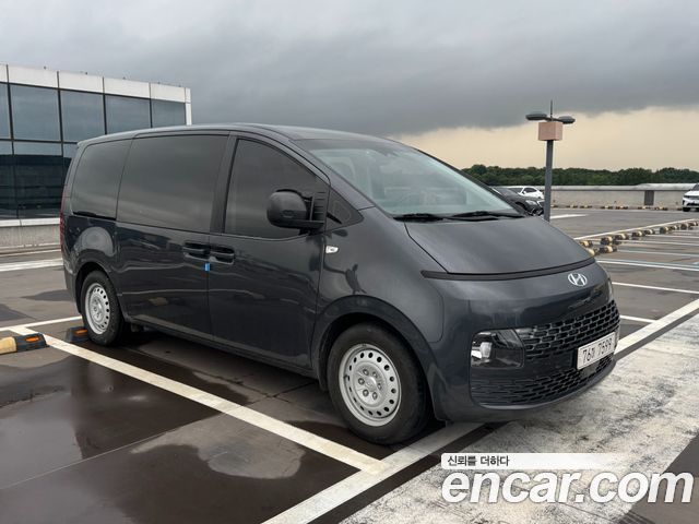 Hyundai Staria Tourer 11-Seater Smart - фото 0