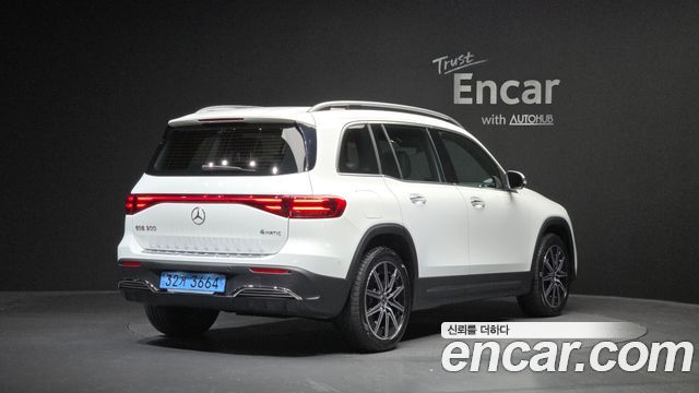 Mercedes-Benz EQB X243 EQB300 4MATIC AMG Line - фото 0