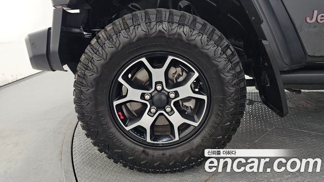 Jeep Wrangler JL 2.0 Rubicon Power Top 4Door - фото 3