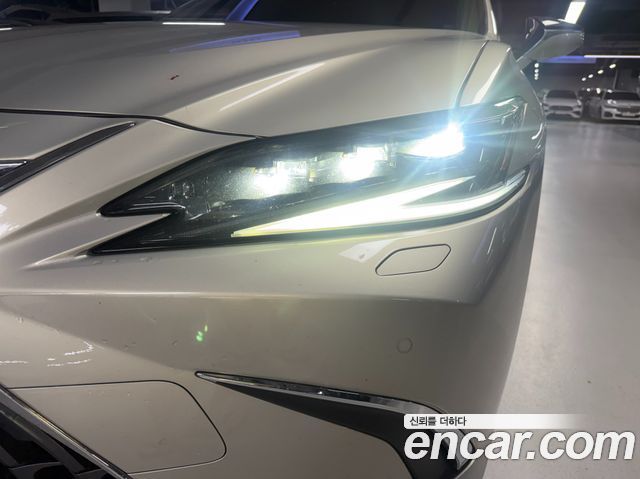 Lexus ES 7-го поколения Executive - фото 3