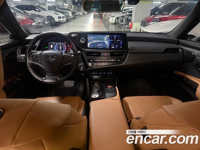 Lexus ES 7-го поколения Executive - фото 4