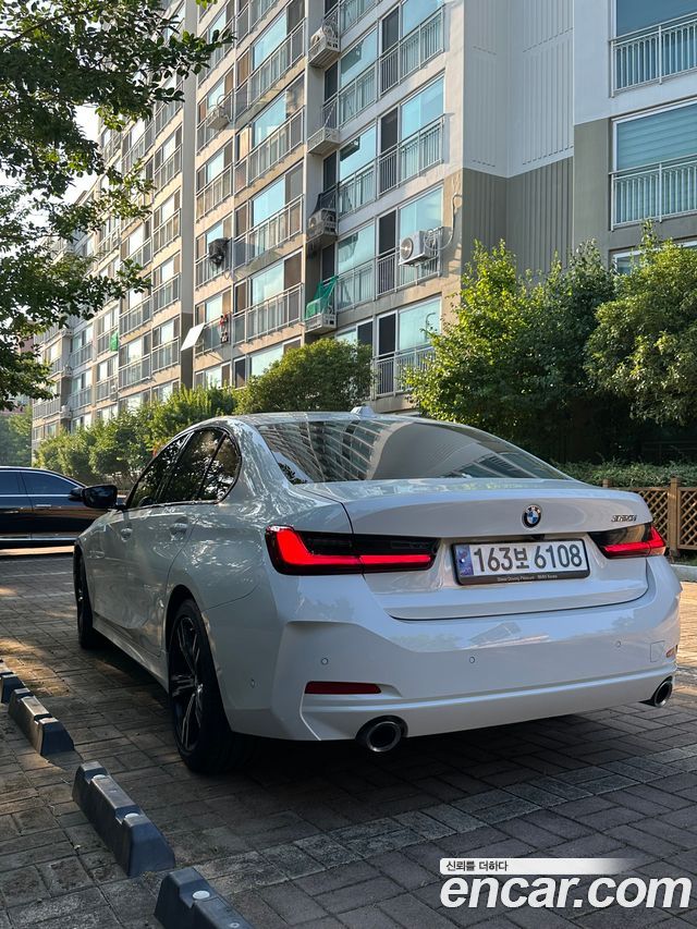 BMW 3-Series G20 320i - фото 1