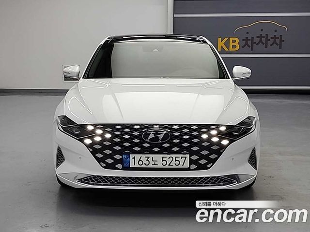 Hyundai Grandeur Новый IG 2.5 Calligraphy - фото 1