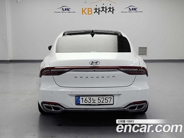 Hyundai Grandeur Новый IG 2.5 Calligraphy - фото 2