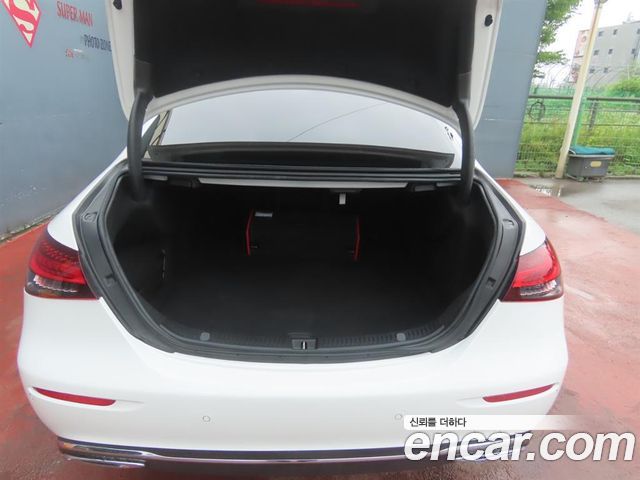 Mercedes-Benz E-Class W213 E250 Avantgarde - фото 4