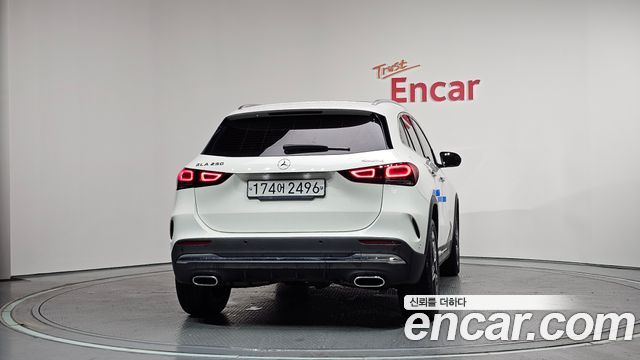 Mercedes-Benz GLA-Class H247 GLA250 4MATIC - фото 3