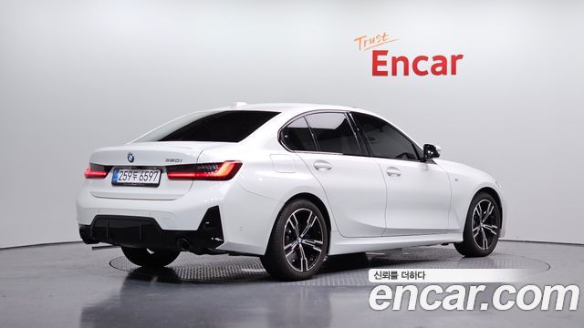 BMW 3-Series G20 320i M Sport - фото 1