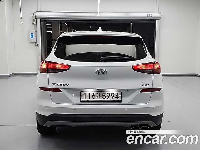 Hyundai Tucson Совершенно новый Diesel 2.0 2WD Smart - фото 2