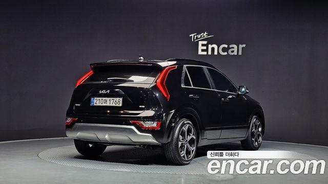 Kia Niro Совершенно новый Signature - фото 1