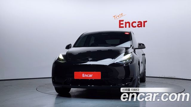 Tesla Model Y RWD - фото 2