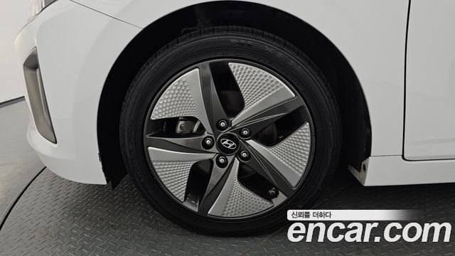 Hyundai Ioniq Новый, гибрид 1.6 HEV N - фото 4