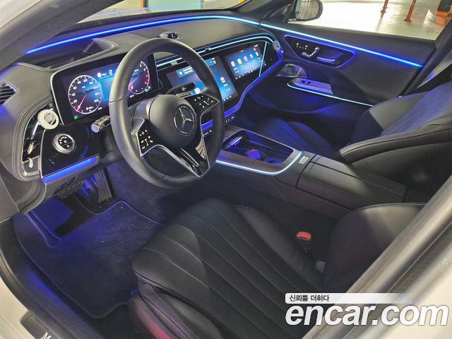 Mercedes-Benz E-Class W214 E300 4MATIC Exclusive - фото 4
