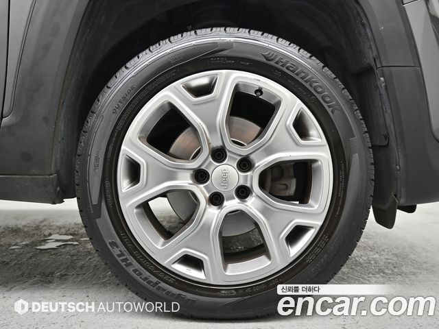 Jeep Renegade 2.4 Limited AWD - фото 4